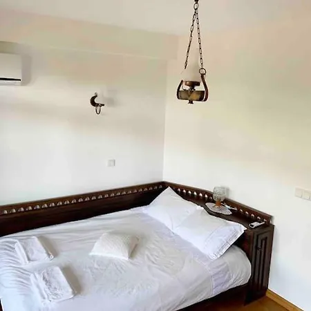 Villa Large Cosy House By A Forest - Treehouse, Bbq, Fireplace & Mountain