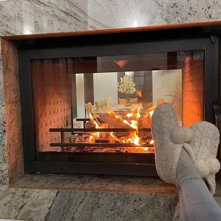 Large Cosy House By A Forest - Treehouse, Bbq, Fireplace & Mountain Villa Sopot