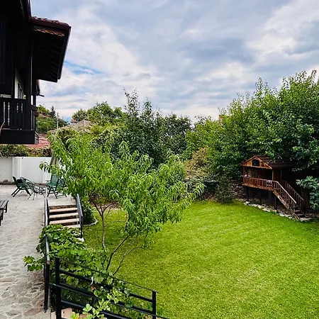 Large Cosy House By A Forest - Treehouse, Bbq, Fireplace & Mountain Szopot
