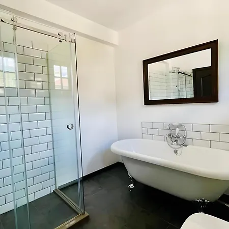 فيلة Large Cosy House By A Forest - Treehouse, Bbq, Fireplace & Mountain