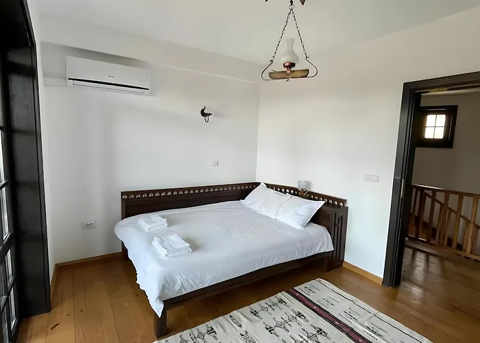 Large Cosy House By A Forest - Treehouse, Bbq, Fireplace & Mountain Sopot