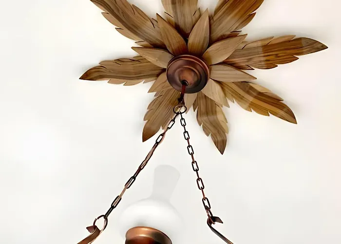 Large Cosy House By A Forest - Treehouse, Bbq, Fireplace & Mountain